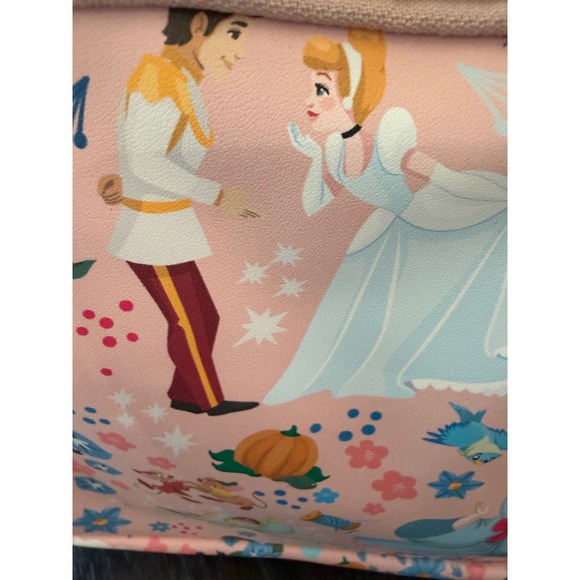 Petunia Pickle Bottom Disney Cinderella Pink Floral Backpack Diaper Bag - Picture 3 of 10